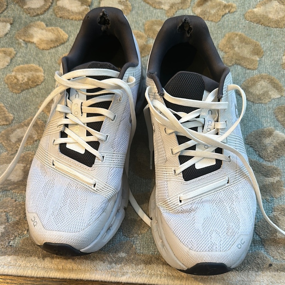 On Running Athletic Shoes White CloudGo